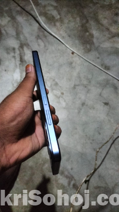 Realme c63